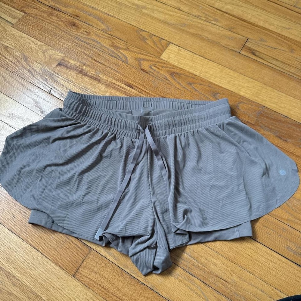 Athletic shorts